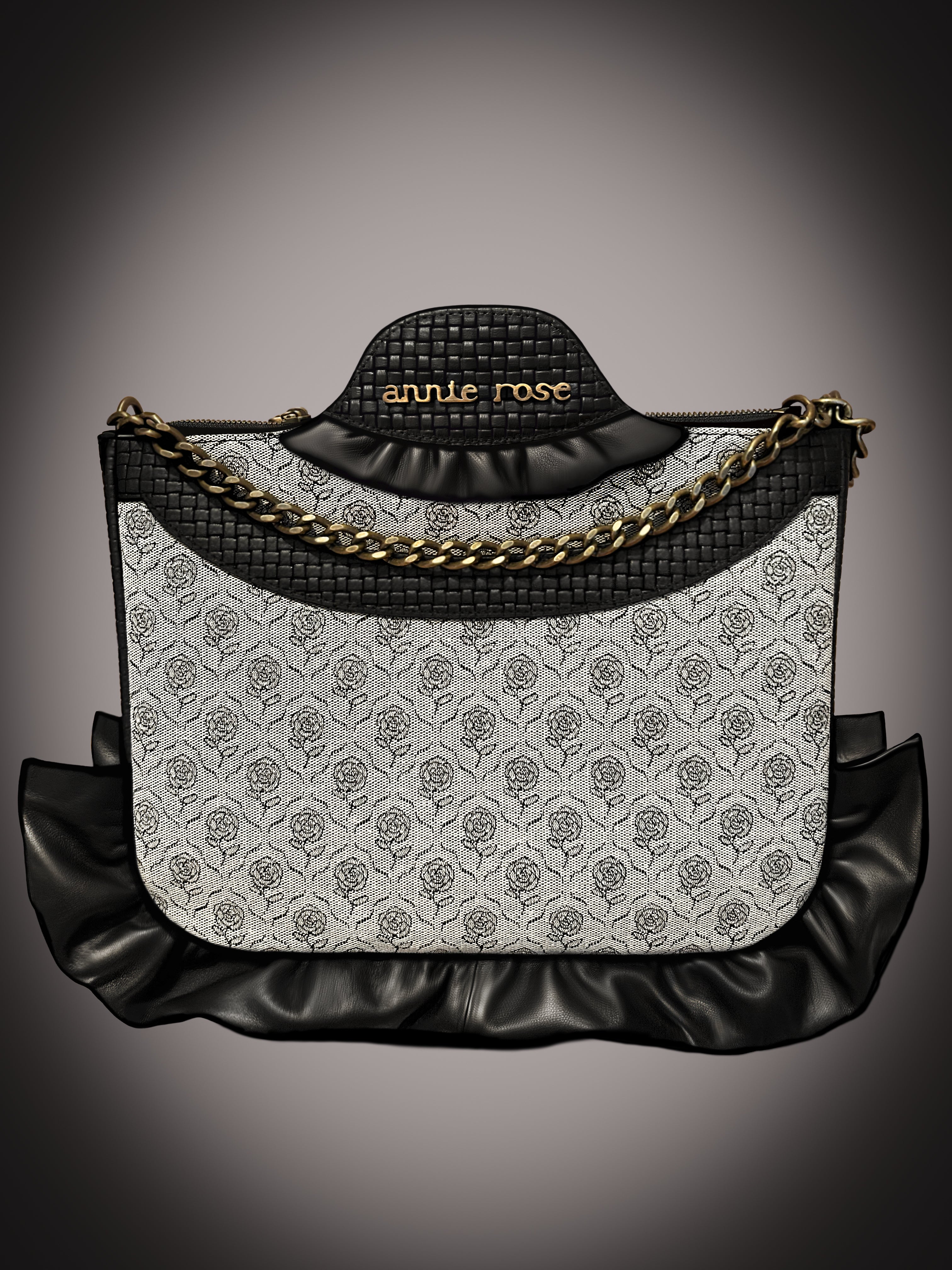 The Elvie Shoulder Bag