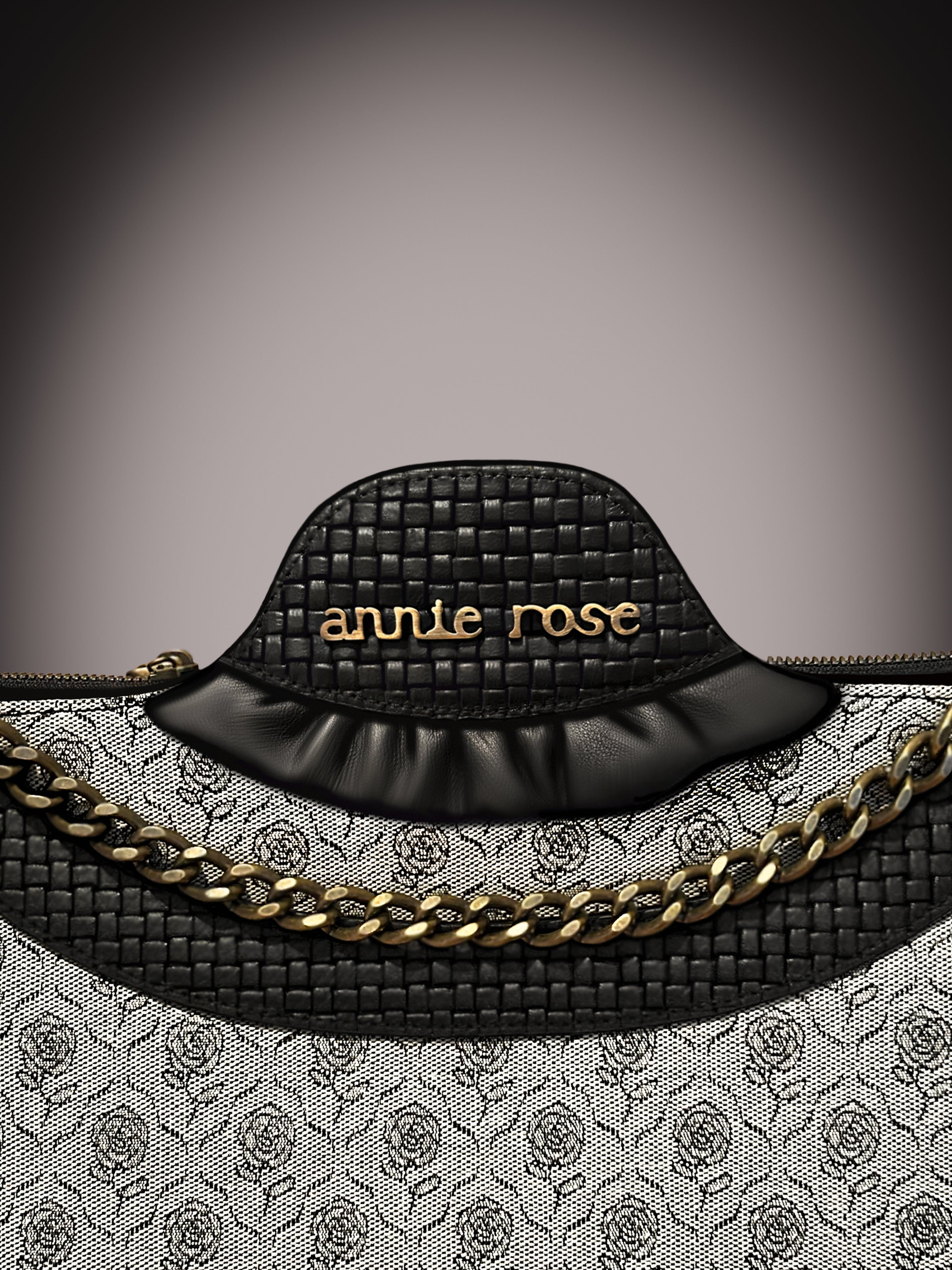 The Elvie Shoulder Bag